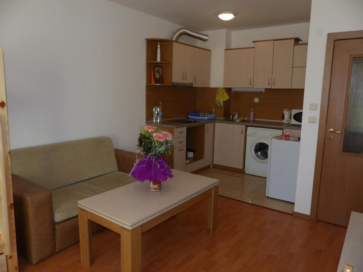 Guest Apartment Dental Space Sluneční pobřeží Exteriér fotografie